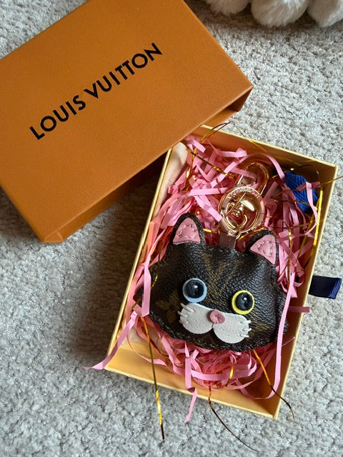 Bagcharm Cat LV