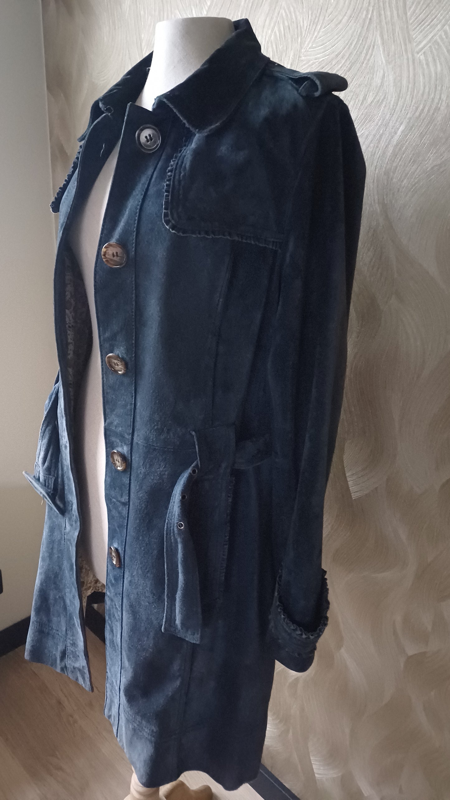 Trenchcoat Essentiel Antwerp