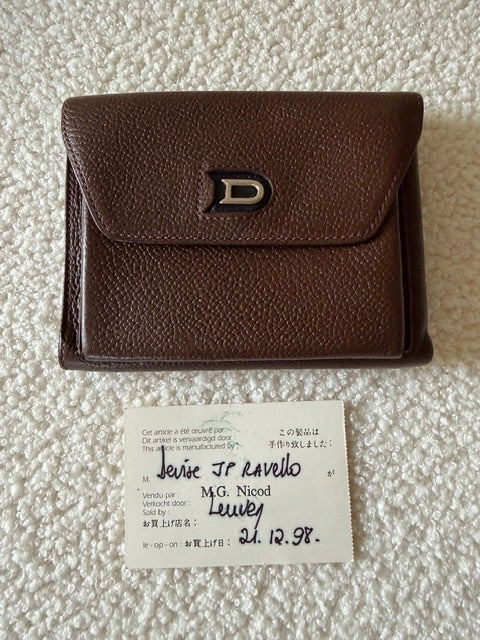 Delvaux wallet